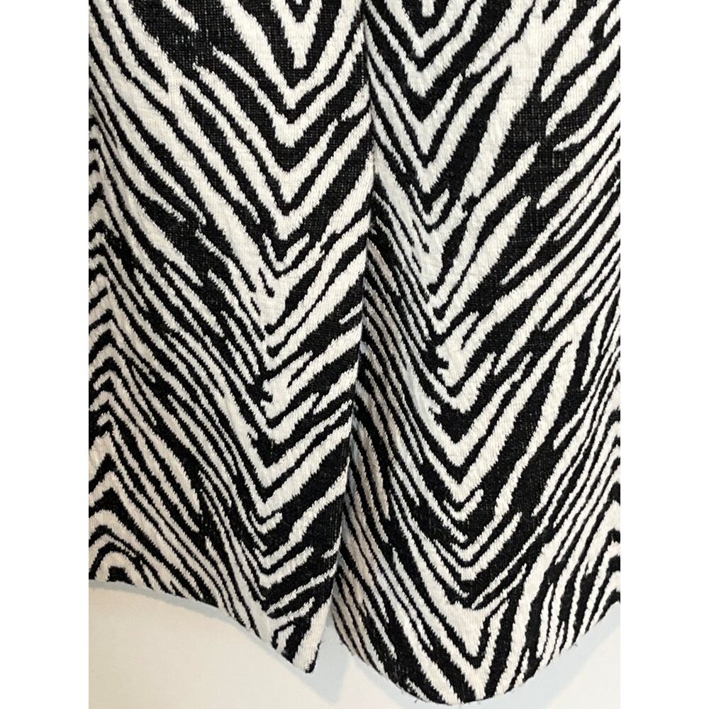 Ann Taylor Zebra Print Sheath Dress Petite 2P Black White Sleeveless Work - Picture 12 of 12